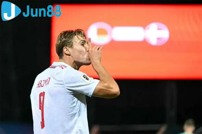 Hojlund đang hồi sinh mạnh mẽ kể từ ngày rời Man United (Ảnh: AFP). Hojlund đang hồi sinh mạnh mẽ kể từ ngày rời Man United (Ảnh: AFP).