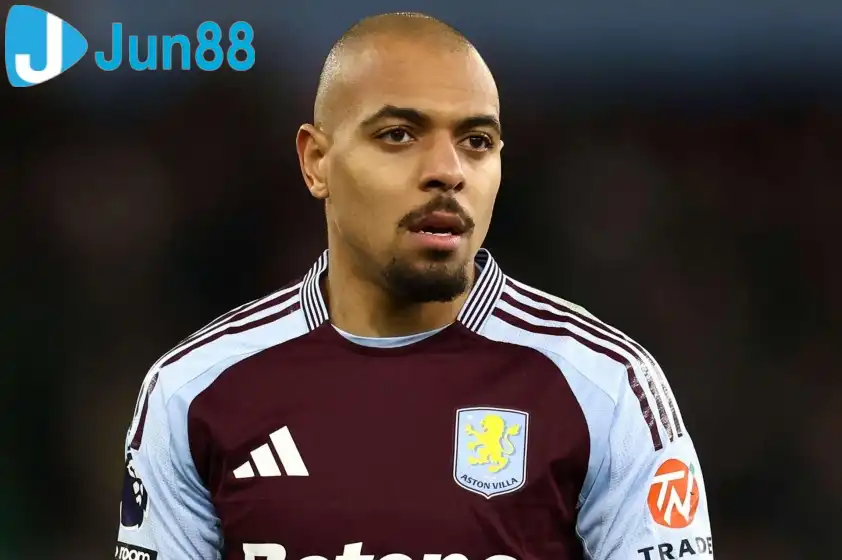 Cựu cầu thủ của Arsenal đang được so sánh với Messi. Ảnh: GOAL Cựu cầu thủ của Arsenal đang được so sánh với Messi. Ảnh: GOAL