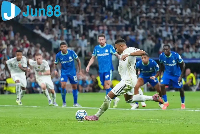 Mbappe nên được ưu tiên đá 11m ở Real - Ảnh: La Liga Mbappe nên được ưu tiên đá 11m ở Real - Ảnh: La Liga