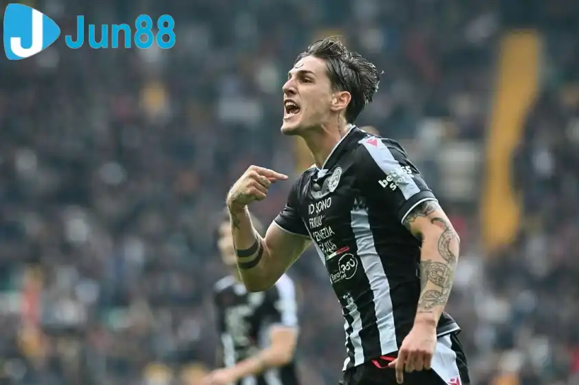 Zaniolo được xem là người có thể thay thế được Modric. Ảnh: CLB